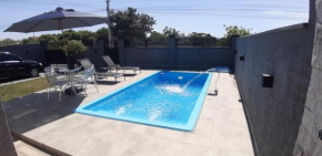 Casa com piscina trilha para praia do Moçambique